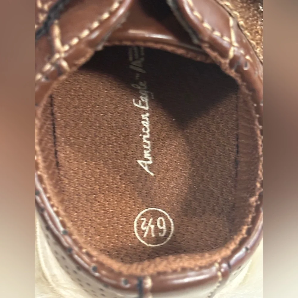 Kids American Eagle Brown Shoes Size 6.5 NEW